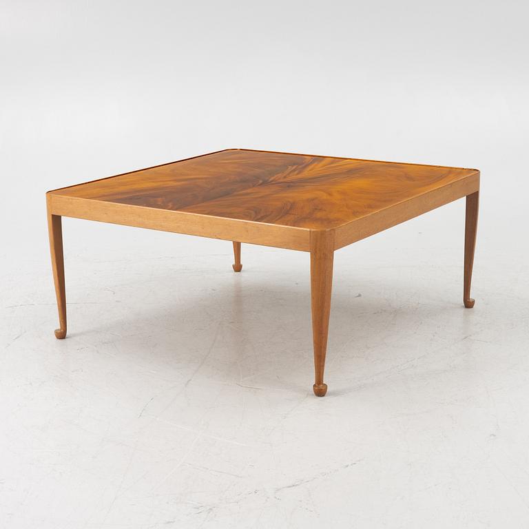 Josef Frank, a 'Diplomat' coffee table, model 2073, Firma Svenskt Tenn, prior to 1985.