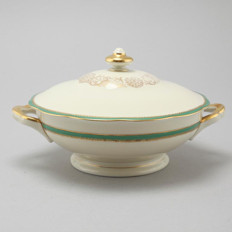 A table cloth and a porcelain tableware set of 62 pcs, "Prinzess" by KPM, Germany, around mid 20th century.