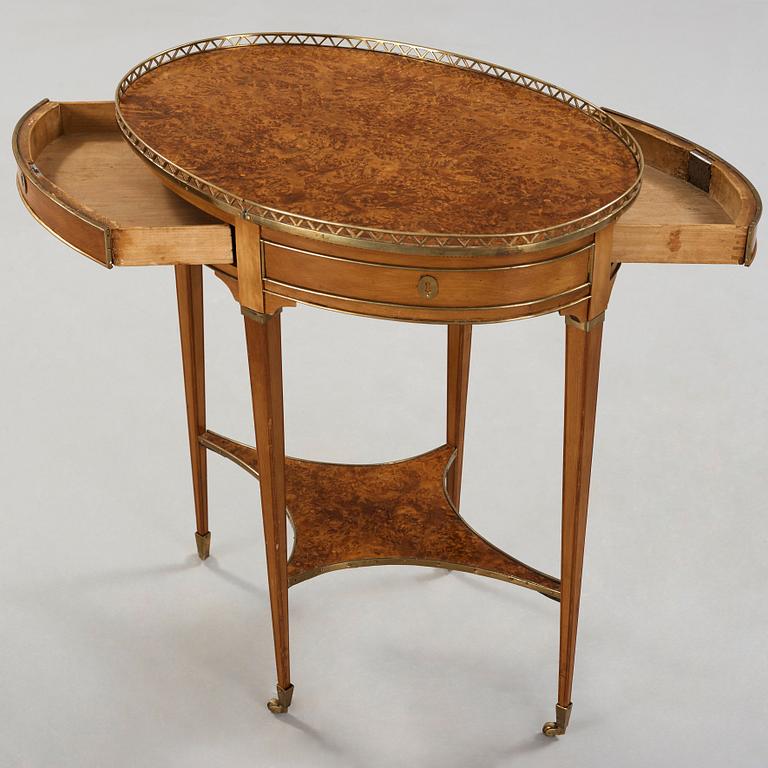 Lorentz Lundelius, A late Gustavian late 18th century table by Lorentz Lundelius, master 1776.