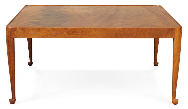 A Josef Frank mahogany sofa table "Diplomat", Firma Svenskt Tenn, model 2073.