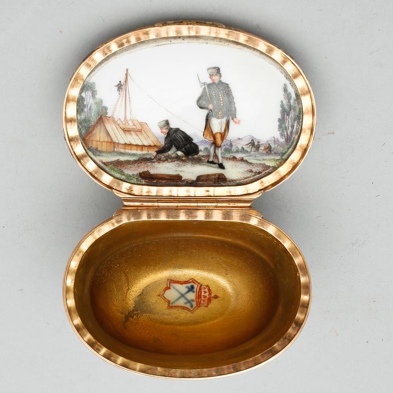 DOSA, porslin, Meissen-liknande märkning, troligen 1800-tal.