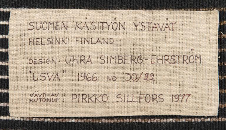 UHRA-BEATA SIMBERG-EHRSTRÖM, rya/ ryamatta Finska Handarbetes Vänner. Ca 145x125 cm.