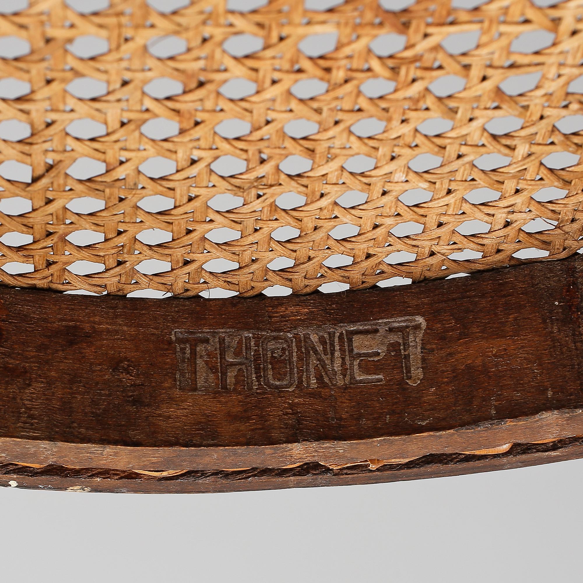 STOLAR, ett par, Thonet, Wien, omkring 1900.
