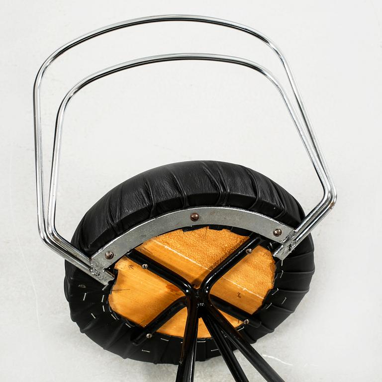 BARDISK samt BARSTOLAR, 3 st, 1950/60-tal.