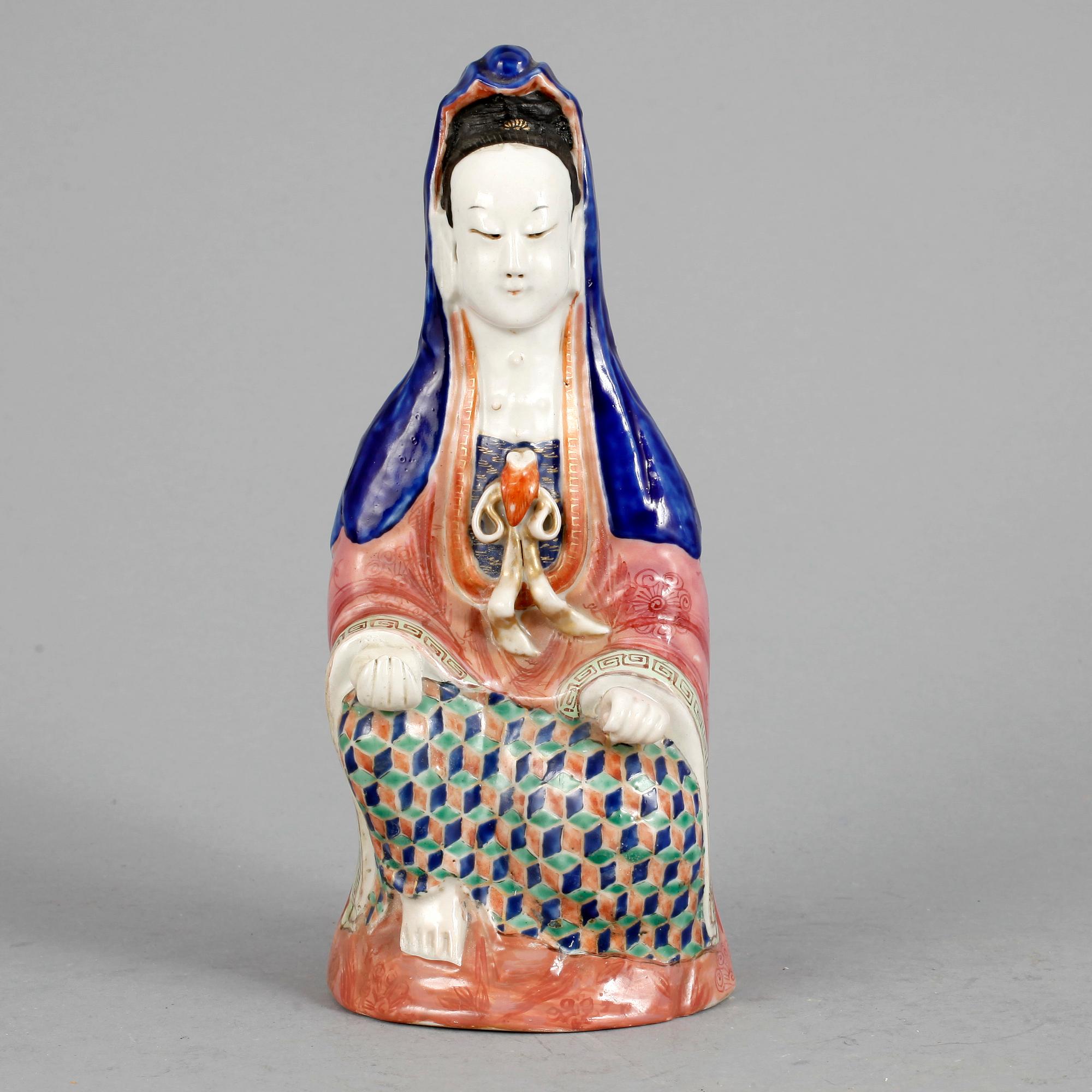 GUANYIN, porslin, Qing dynastin Qianlong (1736-95).