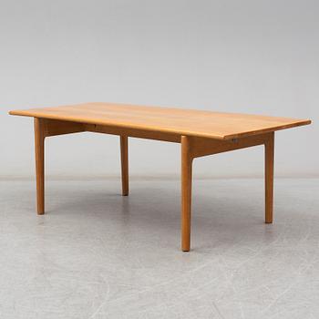 A second half of the 20th century oak coffee table by Hans J Wegner, Andreas Tuck, Denmark.