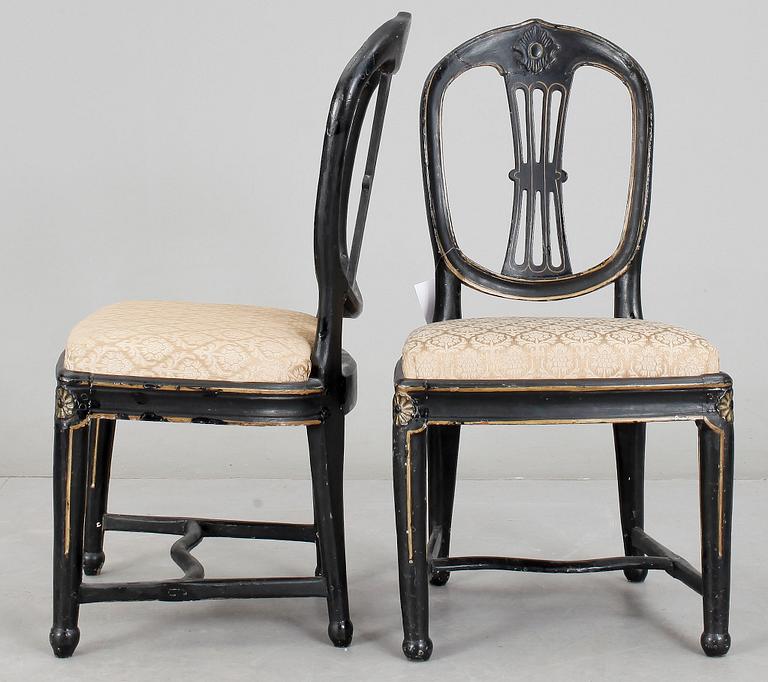 STOLAR, ett par, gustaviansk provinsarbete, 1800-talets första hälft.