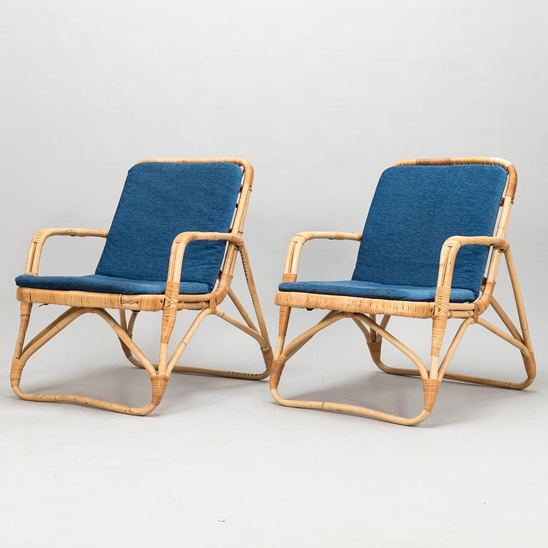 A pair of 1992 Finnish armchairs by Sokeva-Käsityö, 1960s.