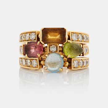 944. A Bulgari ring "Allegra" in 18K gold set with round brilliant-cut diamonds.