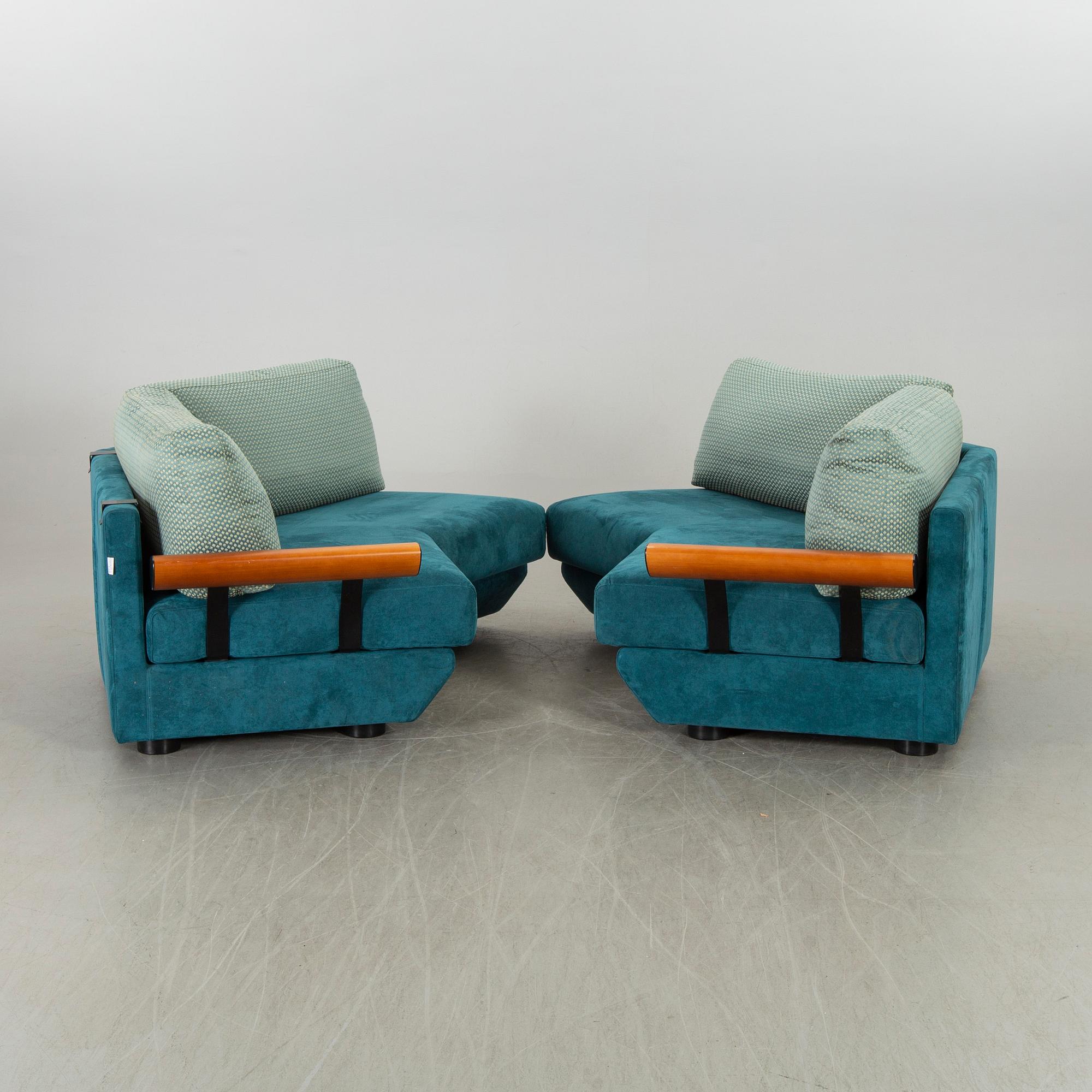 A SET OF 2 1980's FRIGHETTO SOFAS, ITALY.