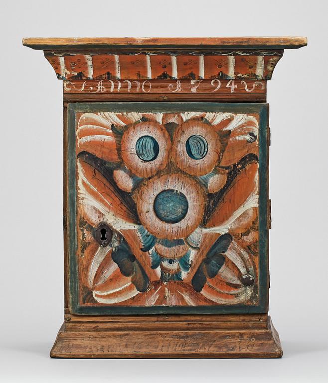 HÄNGSKÅP, allmoge. Rättvik, Dalarna. Dat 1794.