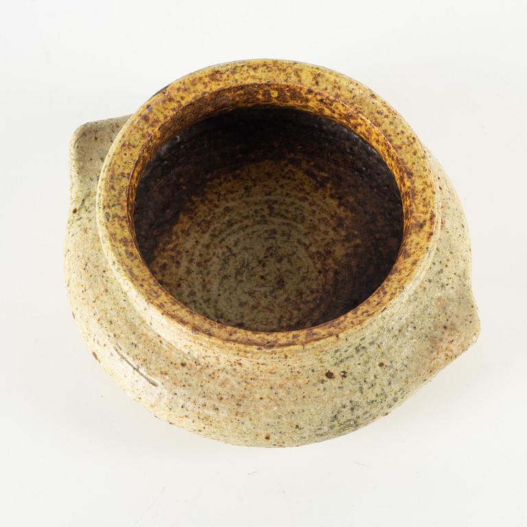 Francesca Mascitti-Lindh, a stoneware bowl, Arabia, Finland.