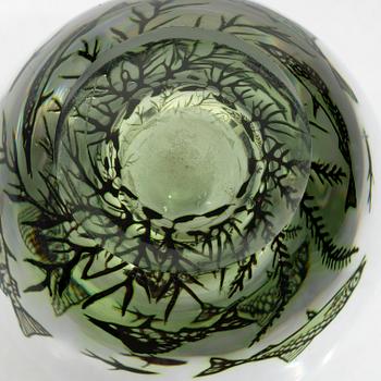 Edward Hald, A 'fiskgraal' glass vase, Orrefors, Sweden, 1957.