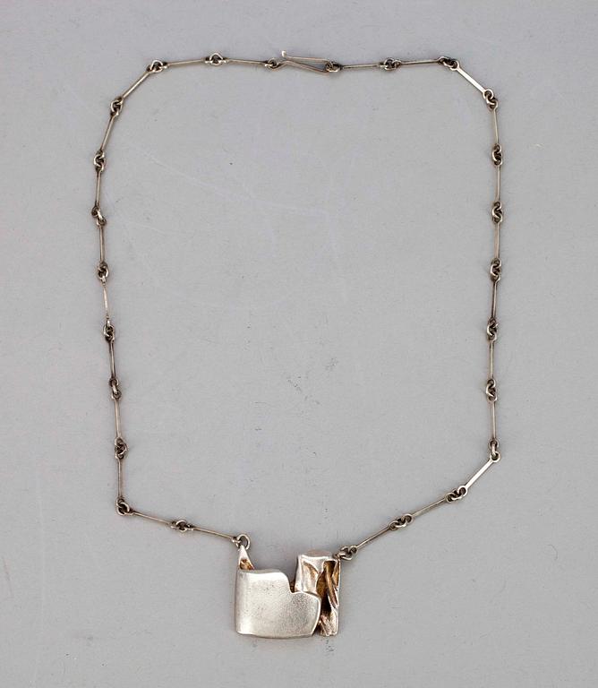 HALSBAND, silver, Lapponia, 1988. Tot ca 17 g.