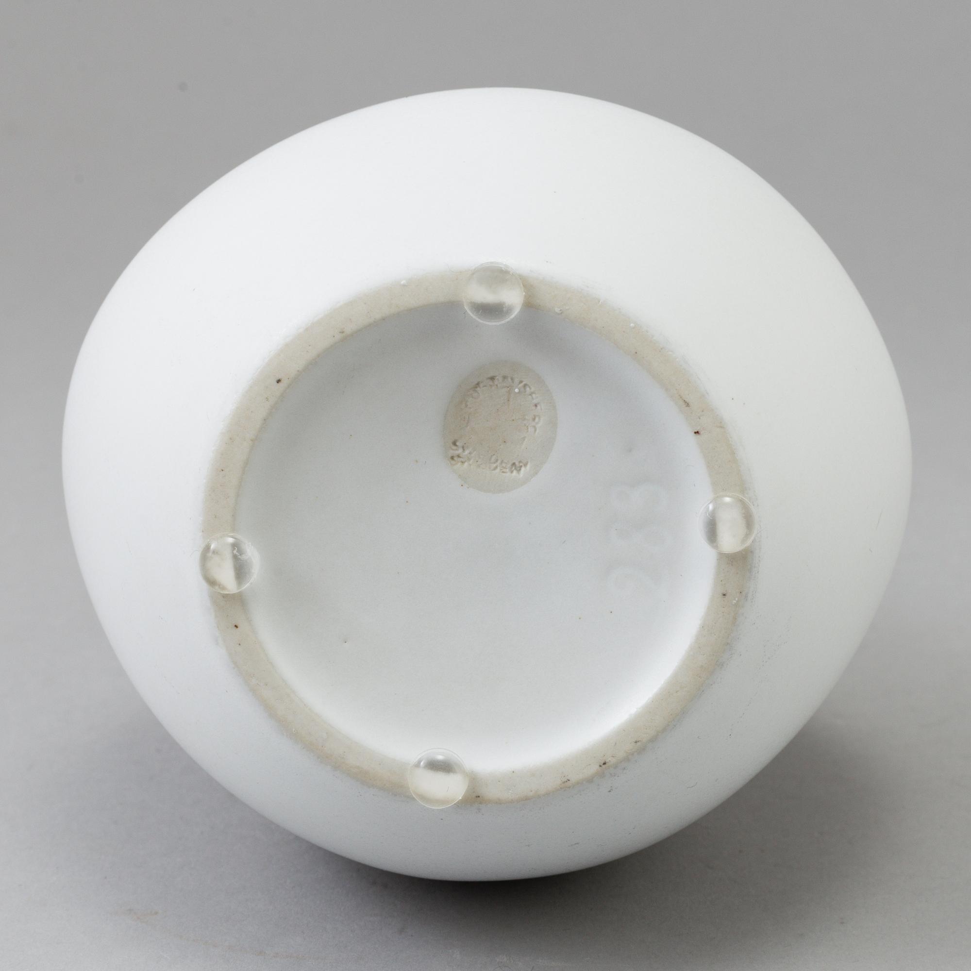 STIG LINDBERG, a 'Pungo' vase and 'Vecka' bowl from Gustavsberg.