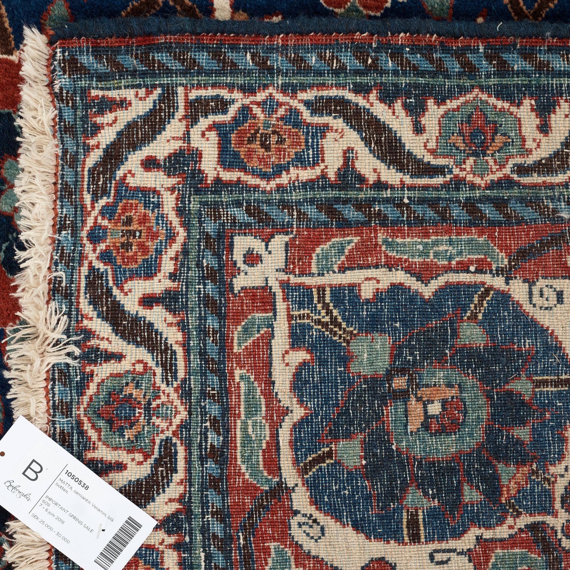 A CARPET, a semi-antique/old Veramin, ca 353 x 213,5-215,5 cm.