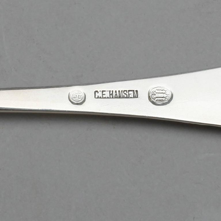 MATSKEDAR, 9 st, silver, Cecilie Elisabeth Hansen, Randers, Danmark 1918-1925. Total vikt ca 318 gram.