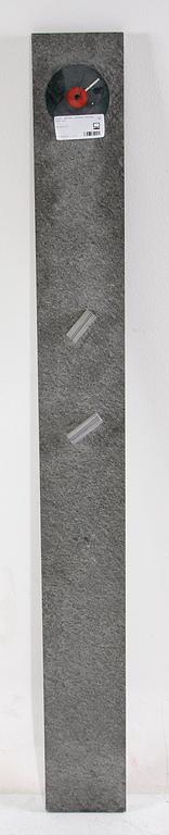 GOLVUR. 1980-tal. Formgiven av Rolf Åkesson och Lars Göran Nilsson för Offbeat design.