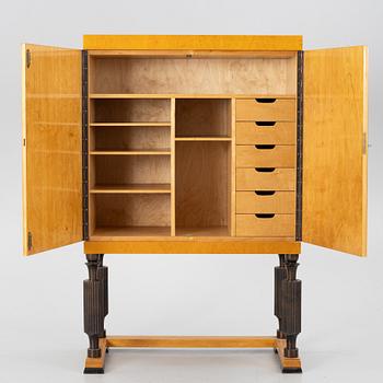 A cabinet, Swedish Grace, first half of the 20th century.