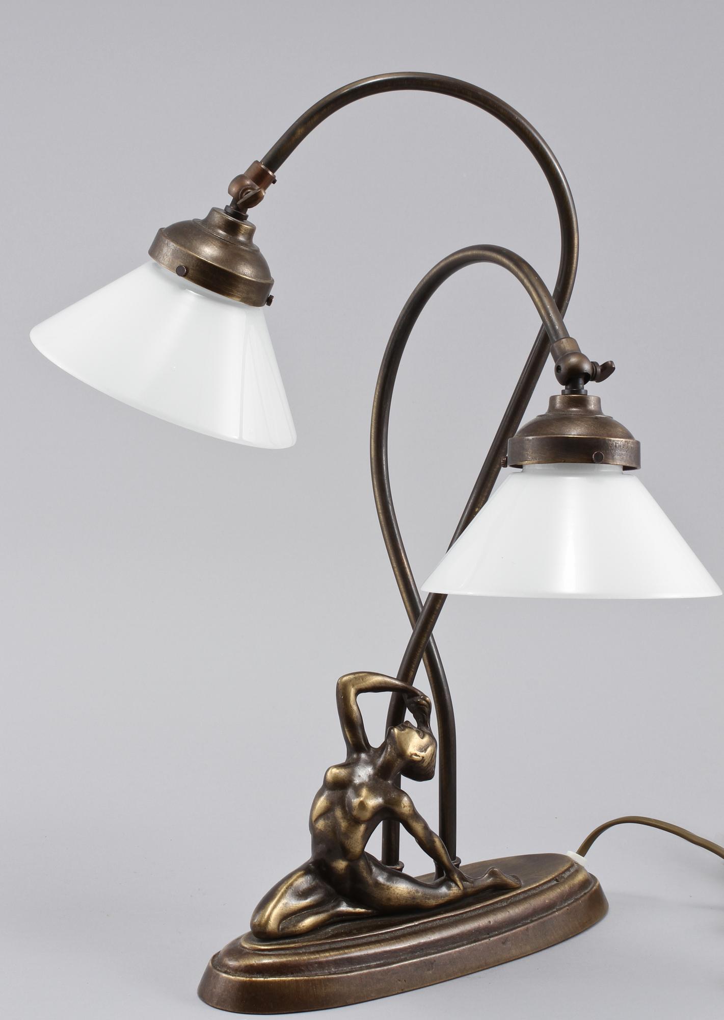 BORDSLAMPA, art deco-stil, Ateljé Lyktan 1900-talets fjärde kvartal.