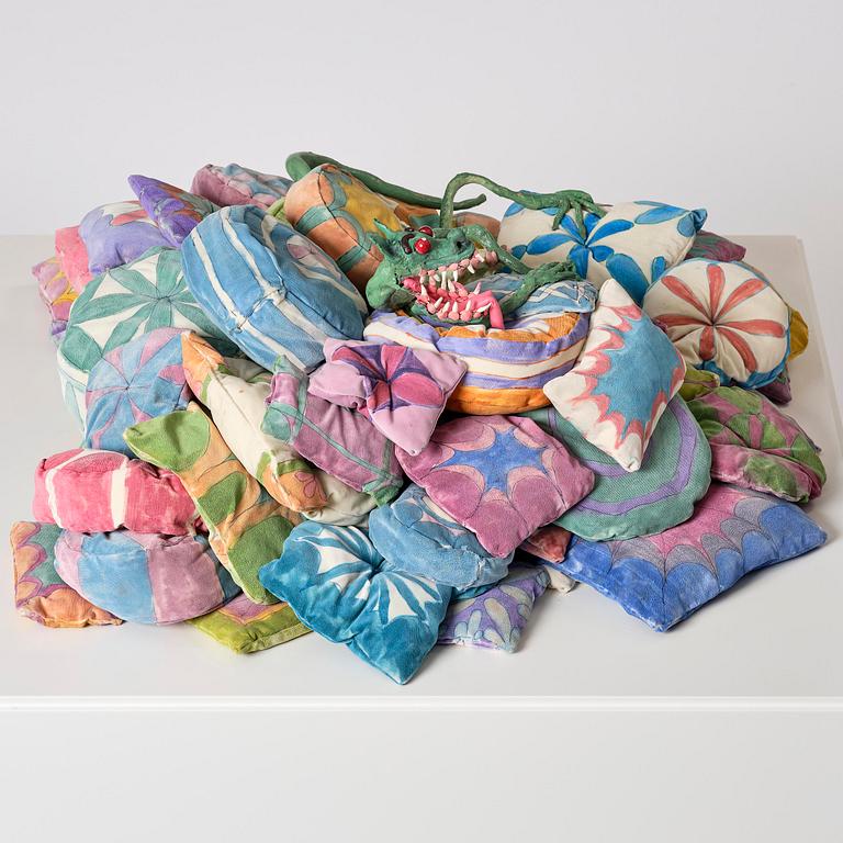 Nathalie Djurberg & Hans Berg, "Dragon on Pillows".