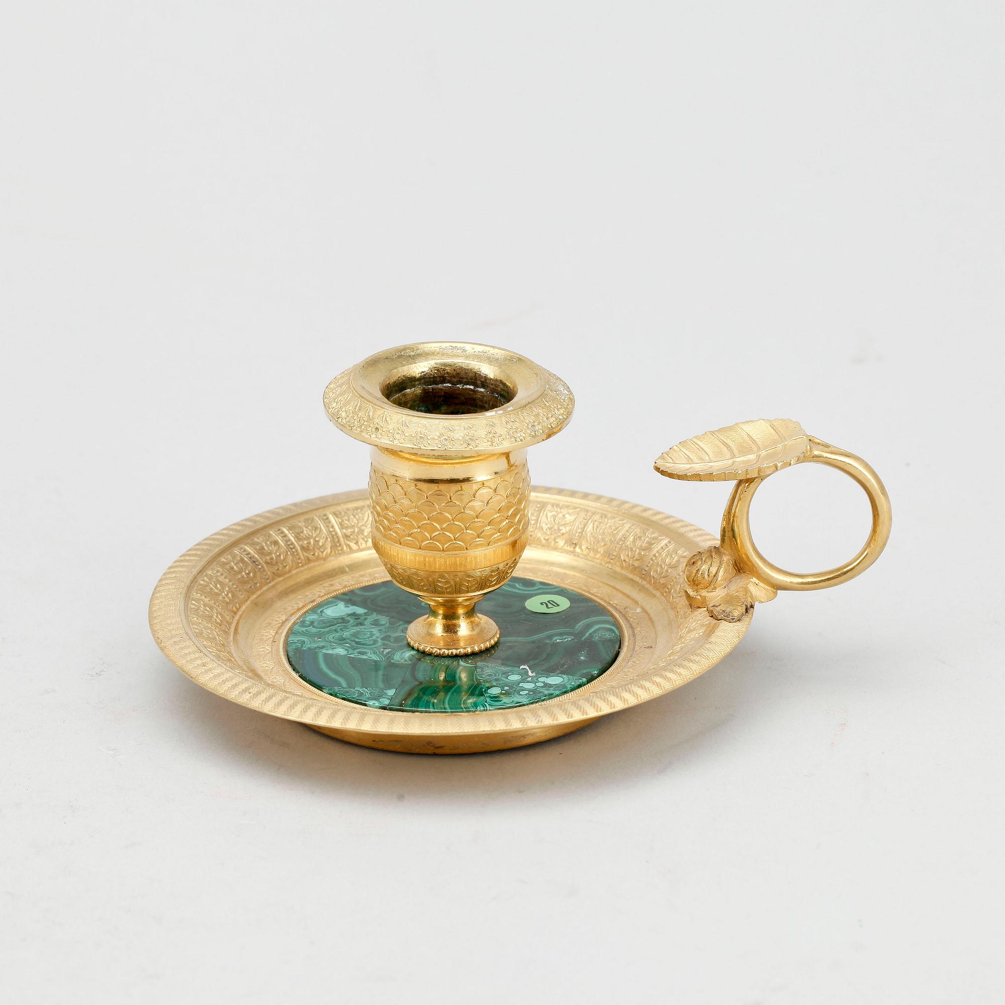 NATTLJUSSTAKE, förgylld brons och malakit, Empire 1800-talets första hälft.