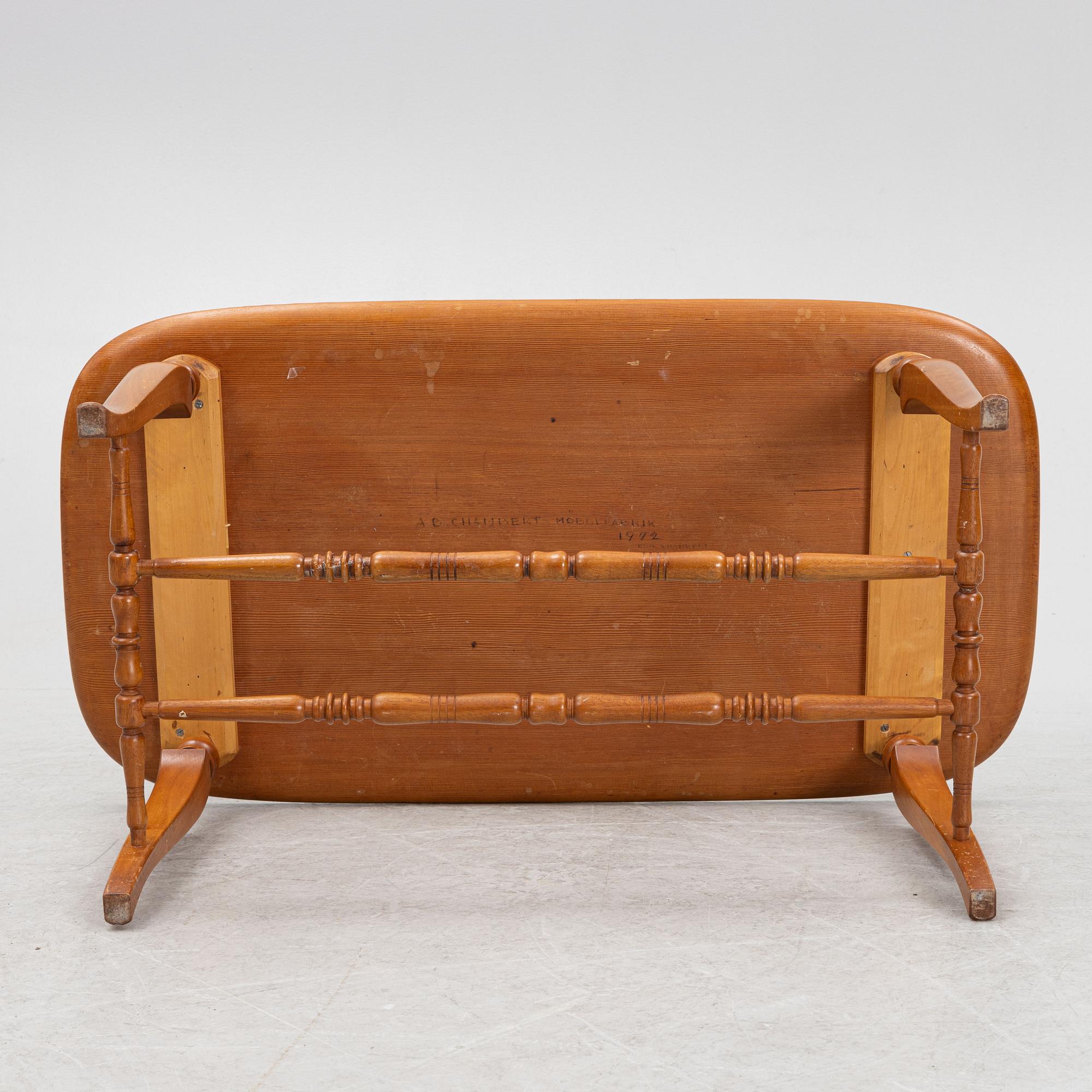Erik Chambert, coffee table, Chamberts Möbelfabrik, 1942.