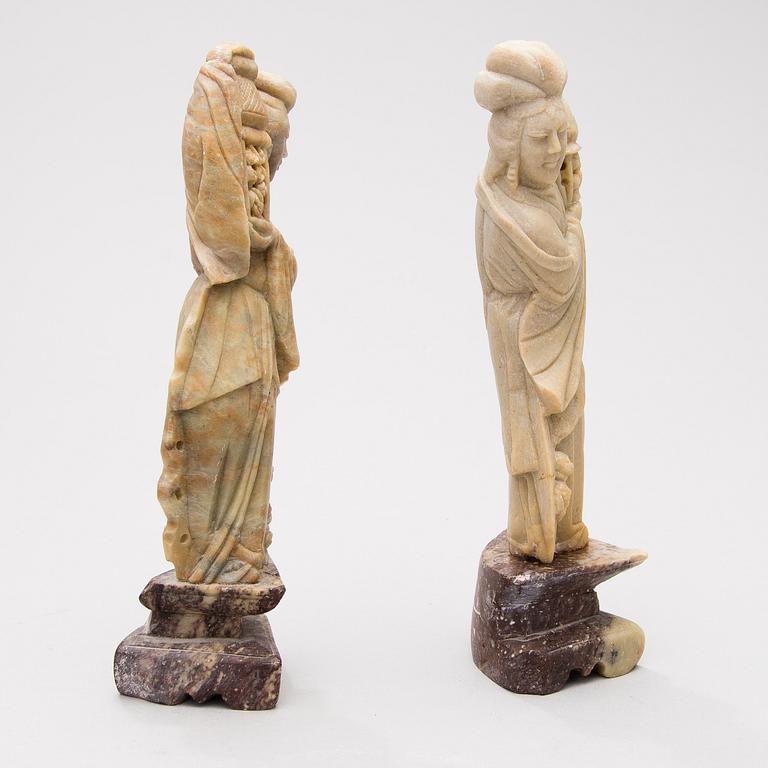 Five 20th Century Chinese soapstone figurines.