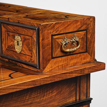 A Swedish Baroque Royal writing desk, by Hindrich von Hachten Ordered for the queen Hedvig Eleonora (1636-1715) 1683.