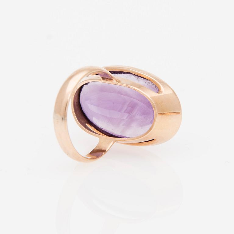 RING, ÖRHÄNGEN, HÄNGE, 14K guld, ametister. Finska stämplar 1960. Vikt totalt 19,6 g.