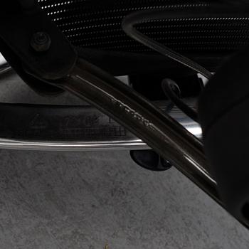 Don Chadwick / Bill Stump, an 'Aeron' desk chair, Herman Miller.