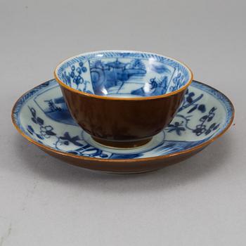 A group of three blue and white and capucciner glazed objects, Qing dynasty, Qianlong (1736-95).