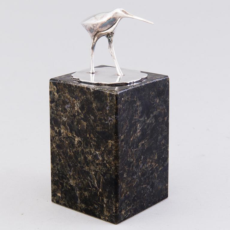 Tapio Wirkkala, Fågelskulptur, "Beckasin", silver (830) Kultakeskus 2000.