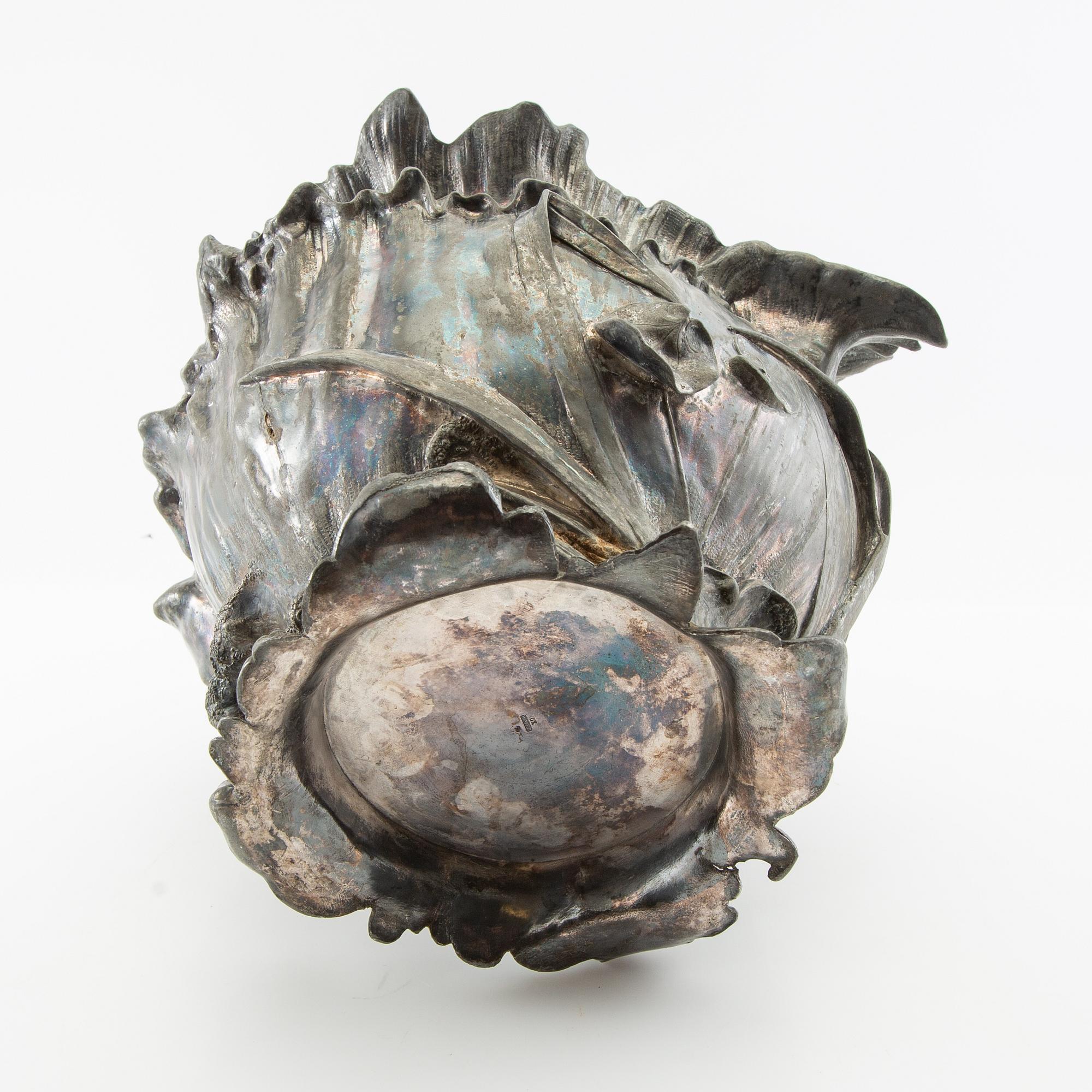 Ytterfoder Jugend Würtembergische Metallwarenfabrik (WMF) omkring 1900.