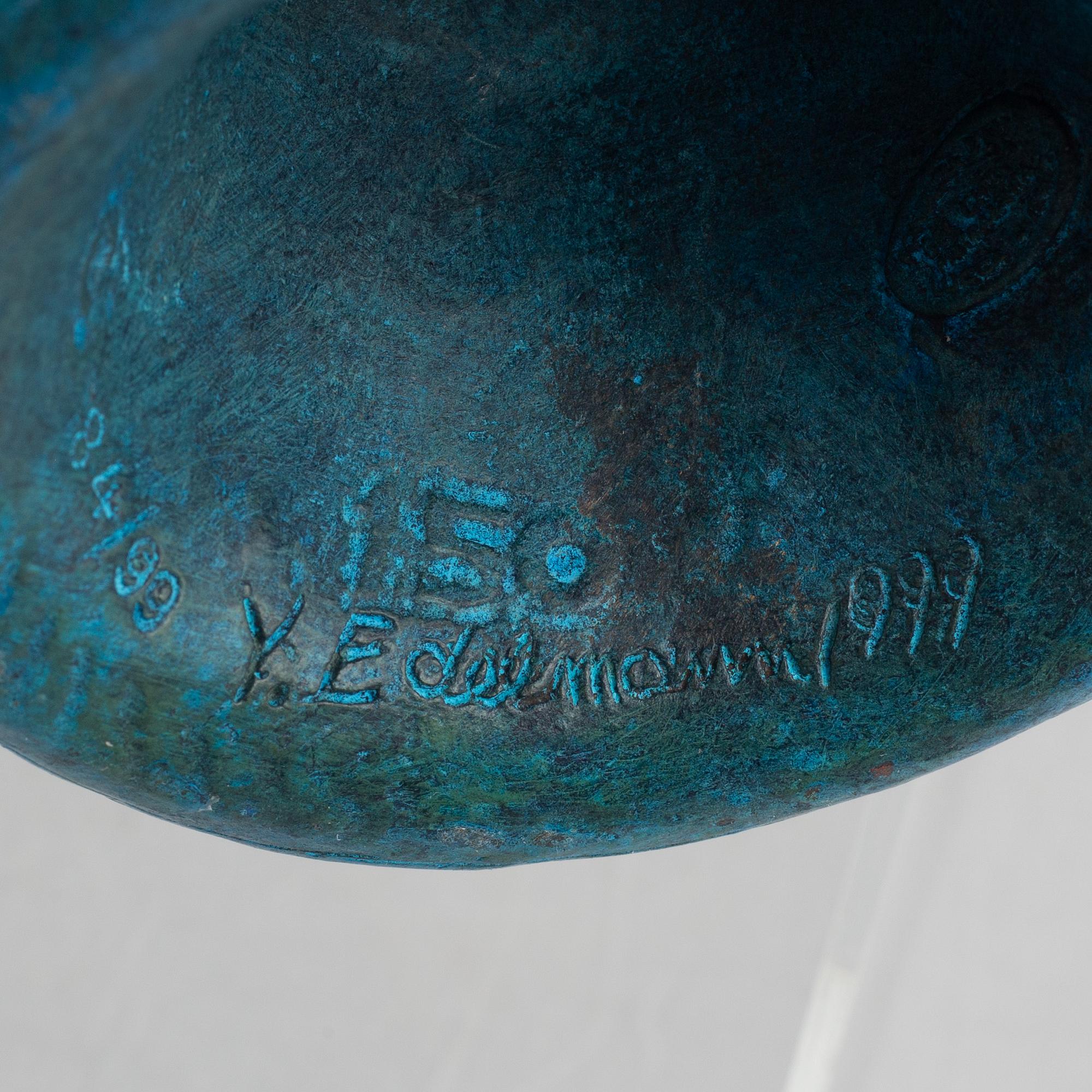 Yrjö Edelmann, "Wrapped Moët & Chandon".