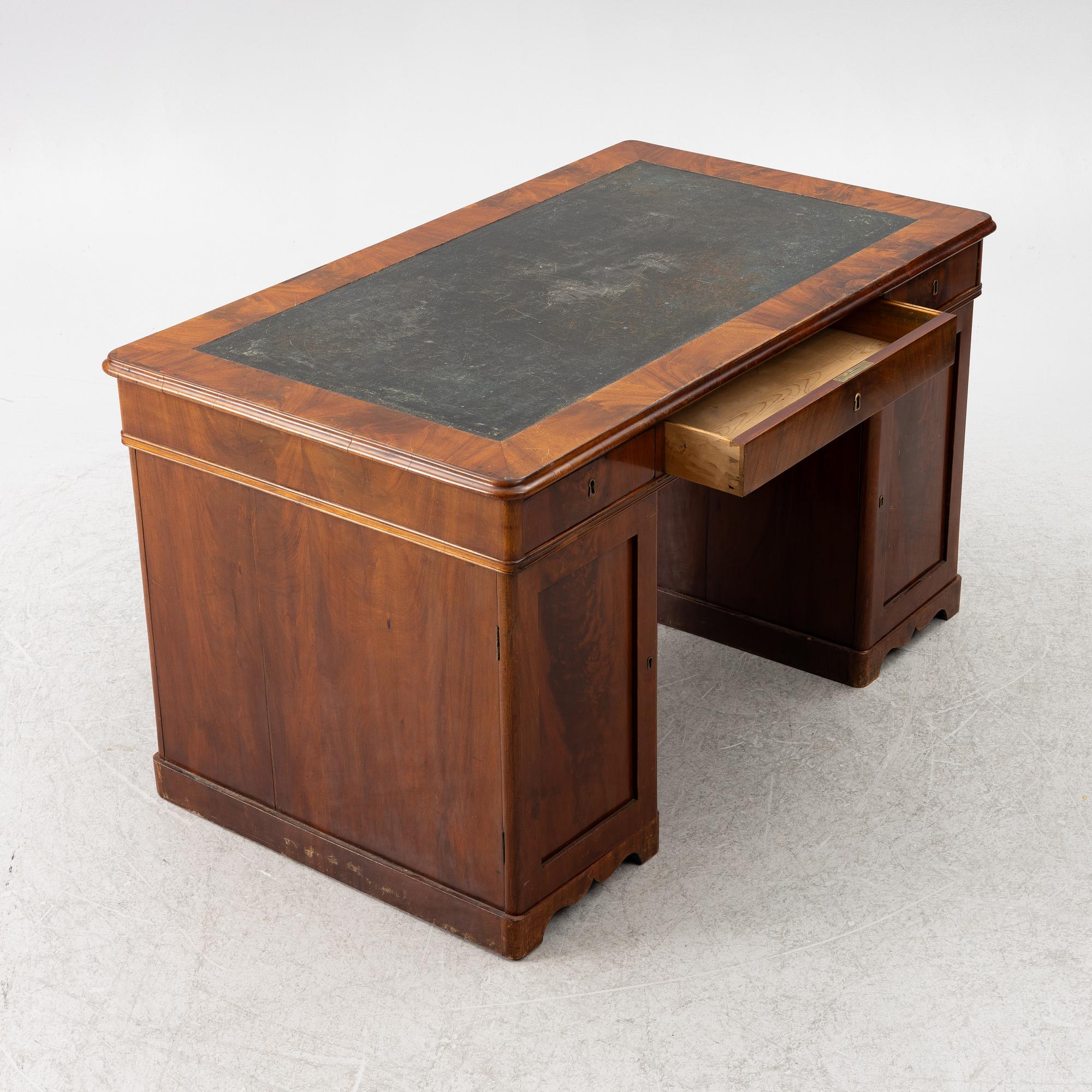 August Saul, skrivbord, Stockholm, 1800-tal.