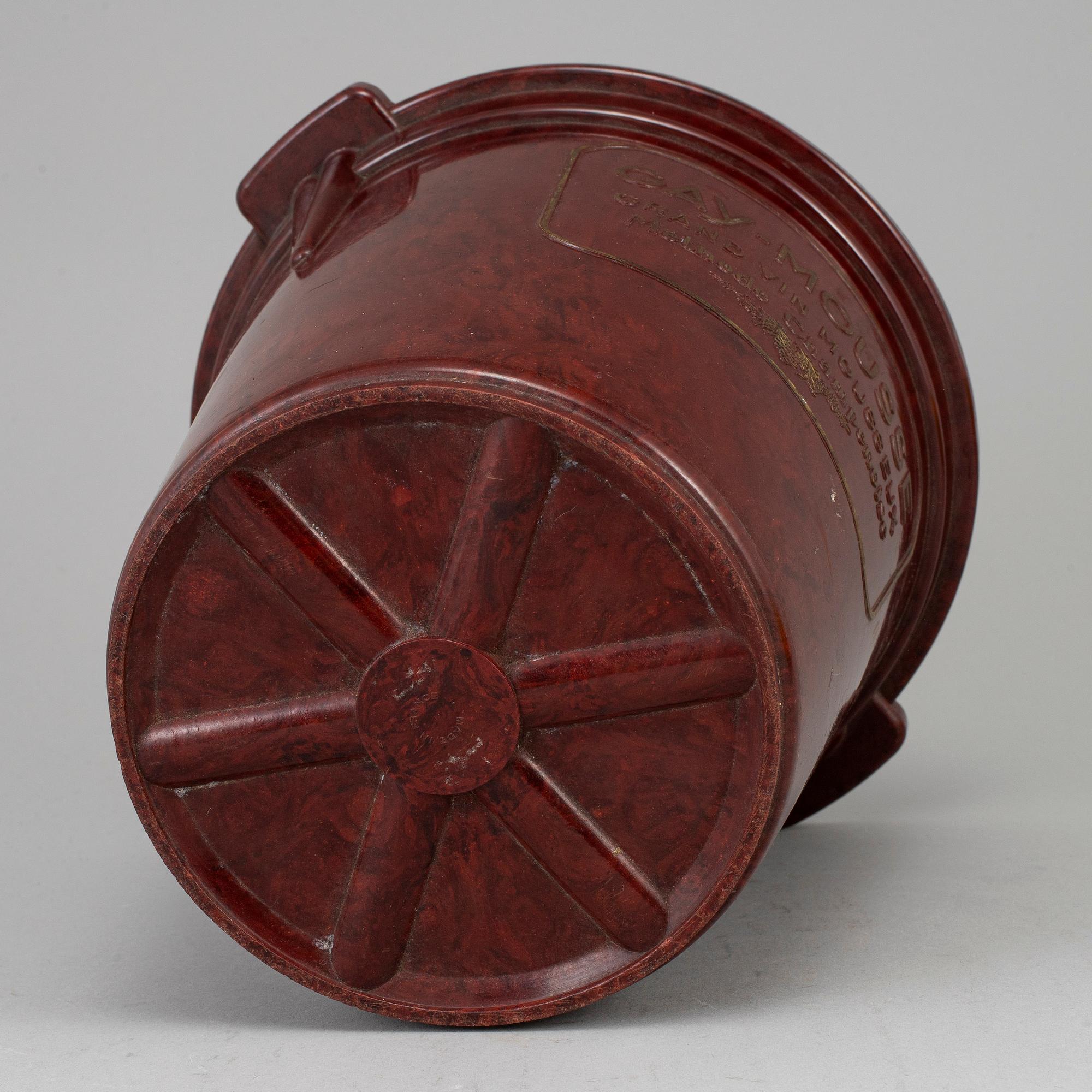 CHAMPAGNEKYLARE, bakelit, 1900-tal.