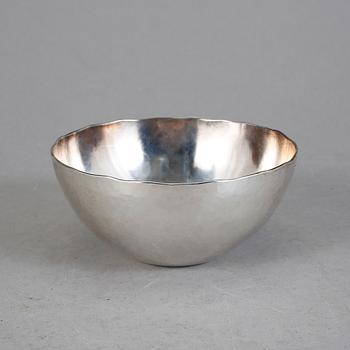 SKÅL, sterling silver, Rey Urban, Stockholm, 1998. Vikt 337 gram.