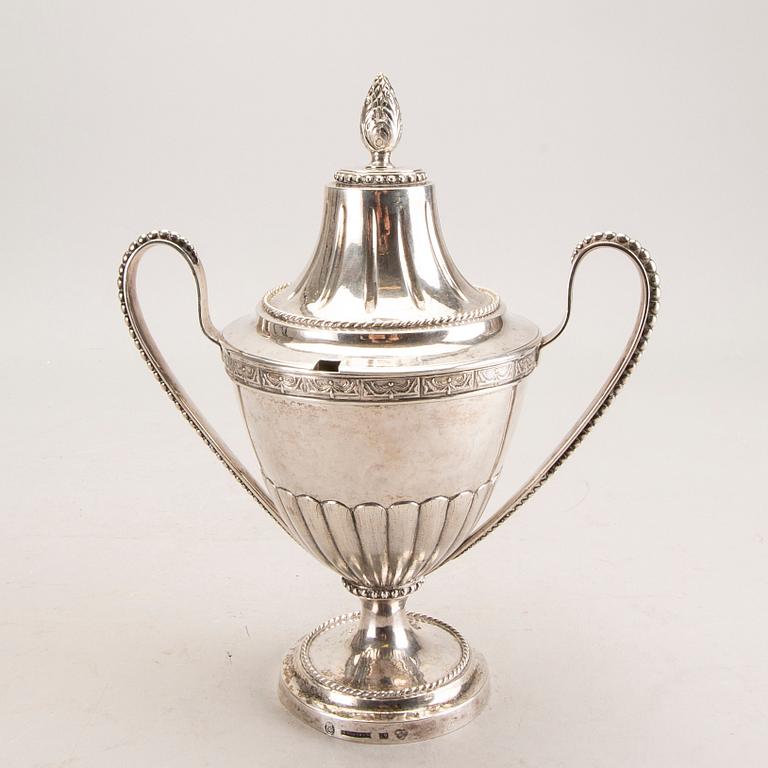 A Swedish 18th century silver suger bowl mark of A Hallberg Kristianstad 1795 weight 798 gr.