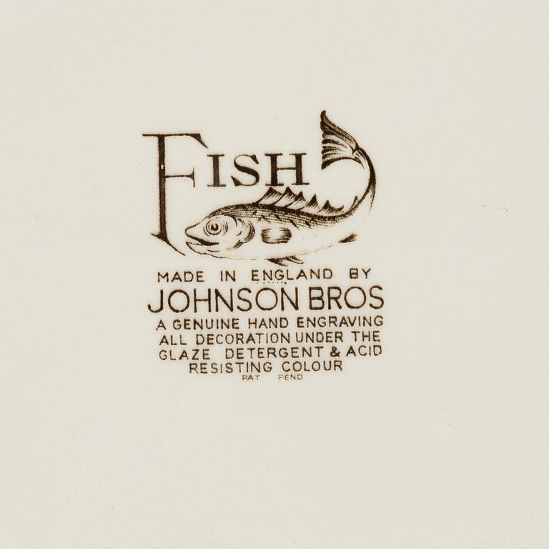 A 20-piece 'Fish' creamware serivice, Johnson Bros, England.