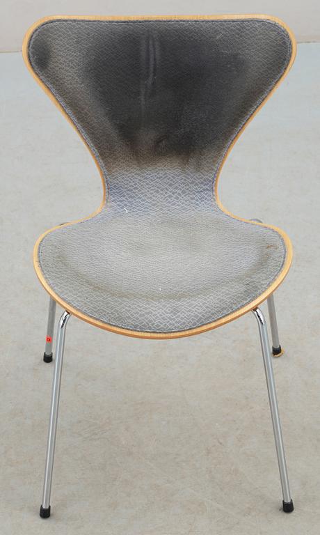 STOL, "Sjuan", Arne Jacobsen, Fritz Hansen, Danmark, 1900-tal.