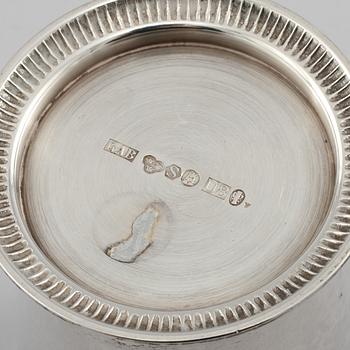BÄGARE, silver, GAB, Stockholm, 1946. Vikt 270 g.