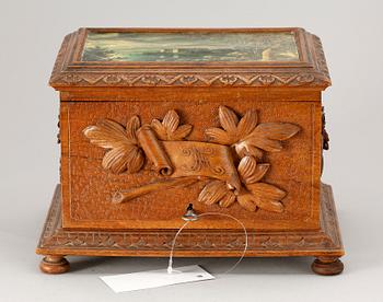 HUMIDOR, ek, sekelskiftet 1800/1900.