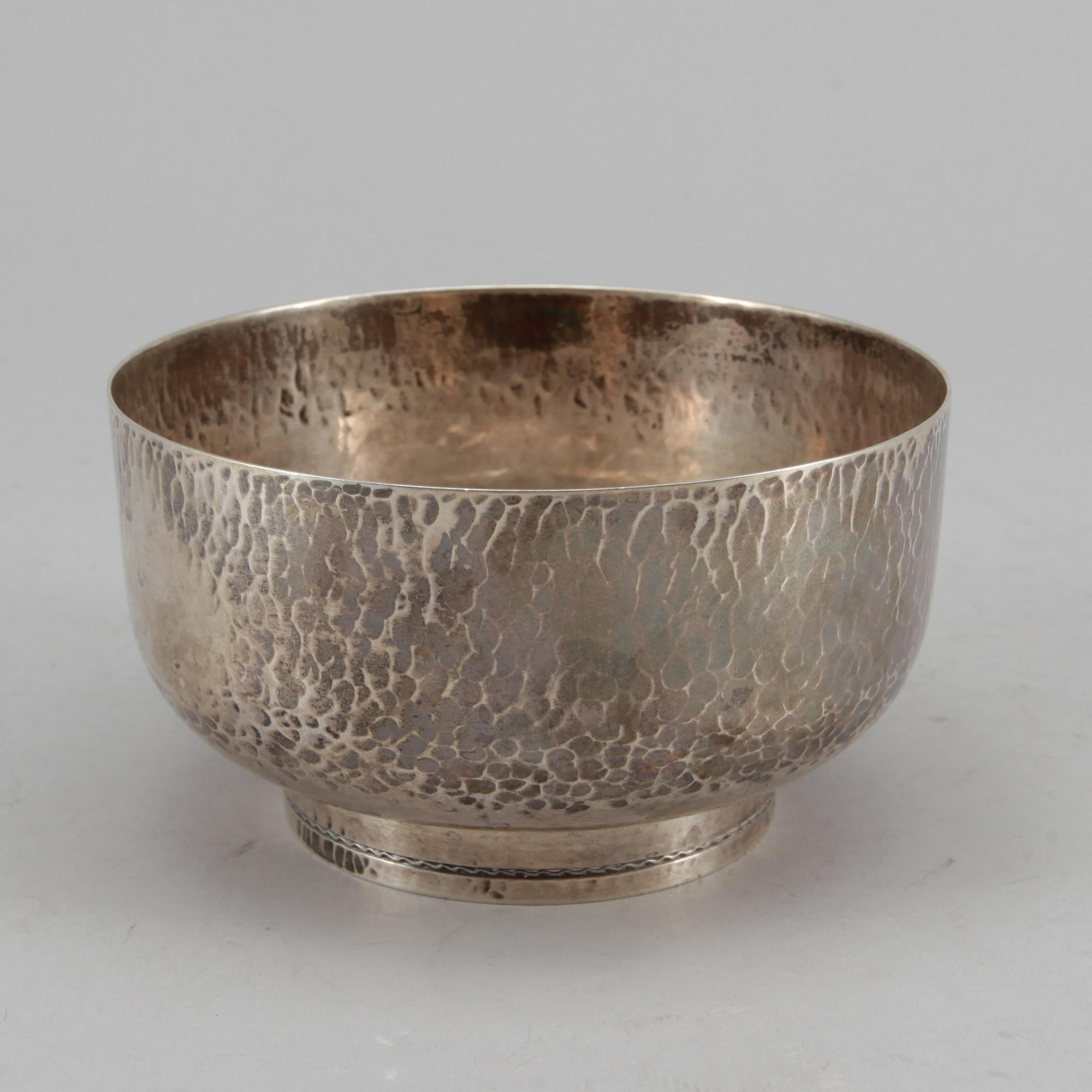 SKÅL, silver, Råström, Stockholm 1972. Vikt ca 276 gram.