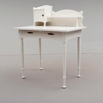 DAMSKRIVBORD, 1900-talets början.