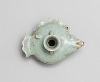VATTENDROPPARE/KANNA, keramik. Yuan dynastin (1271-1368).
