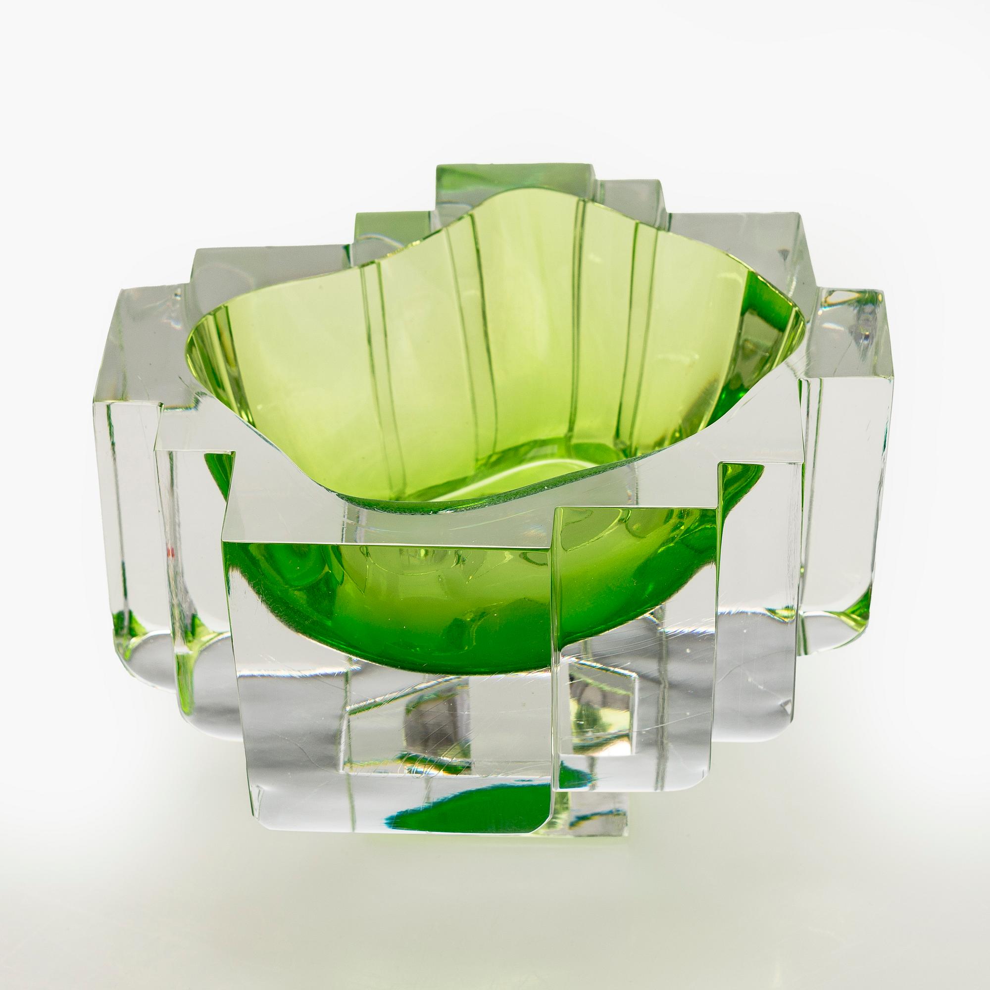 Helena Tynell, skulptur, "Castello", signerad Helena Tynell Riihimäen Lasi Oy.