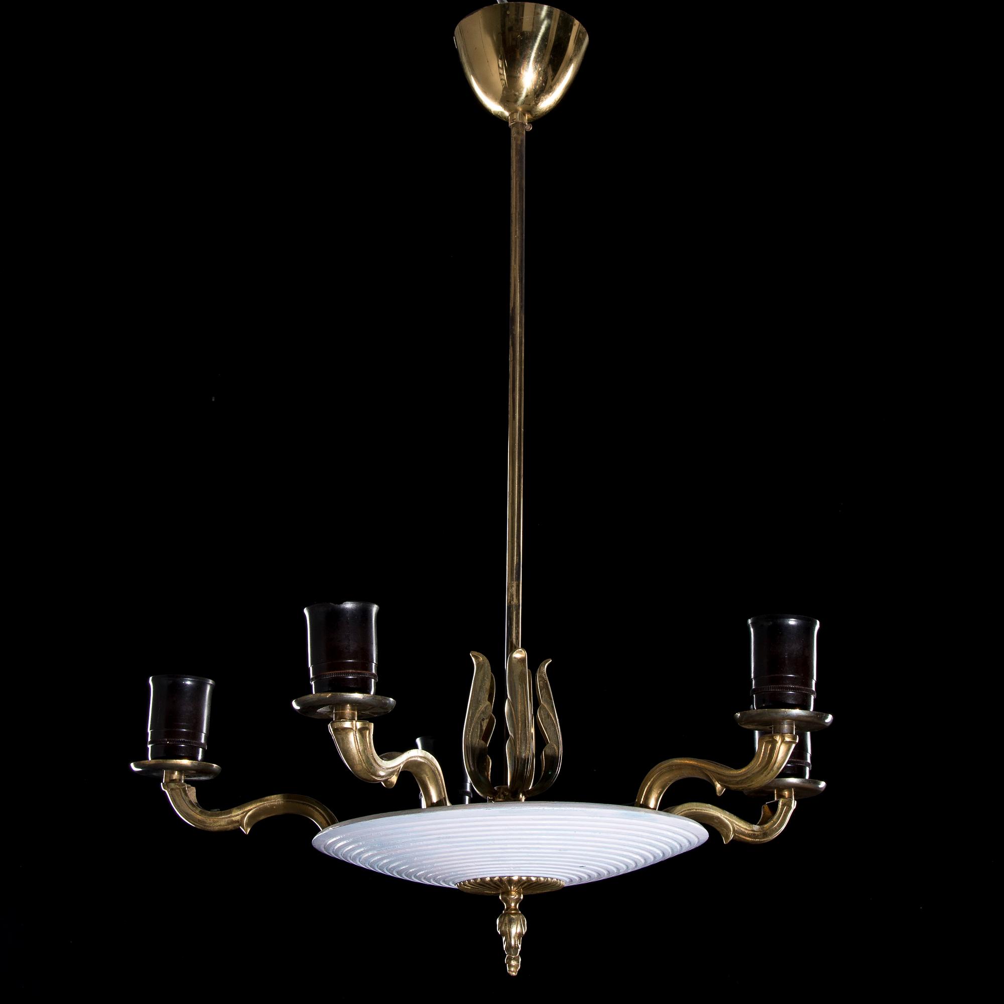 TAKLAMPA, Paavo Tynell, Taito modell 1374, 1900-talets första hälft. Höjd 60 cm.