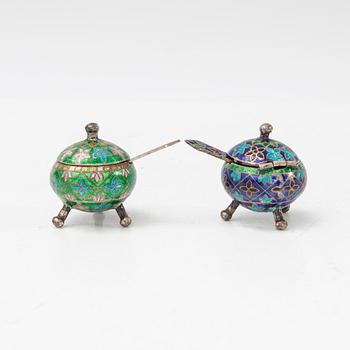 Salt cellars with spoons, China, 20th century.