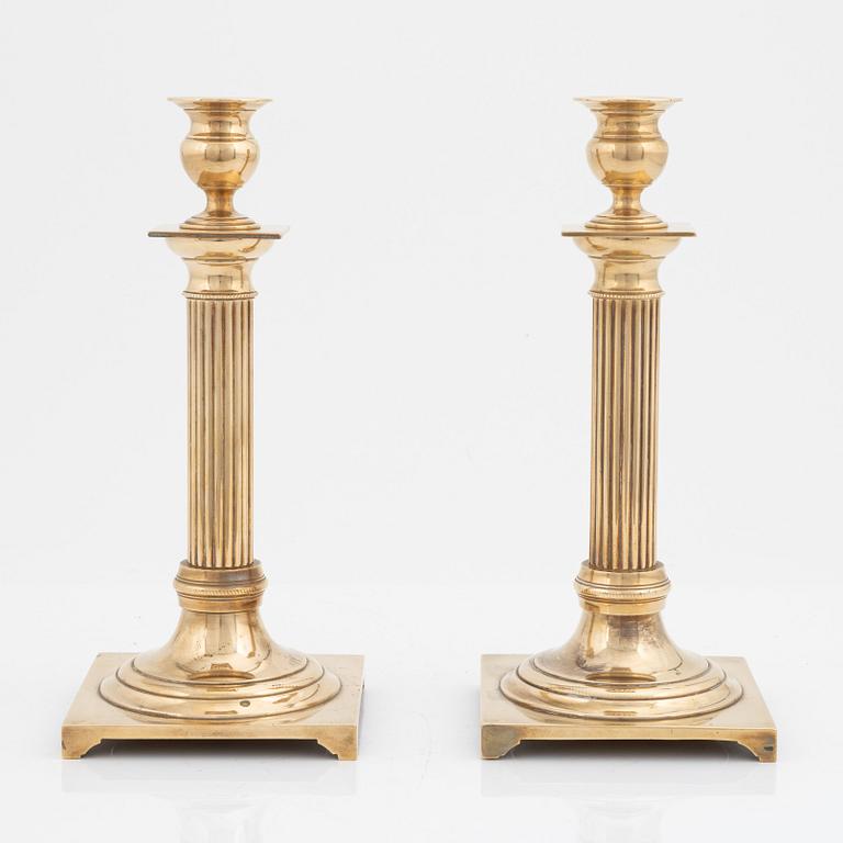 Ljusstakar, ett par, mässing, Skultuna no 73, 1900-tal.